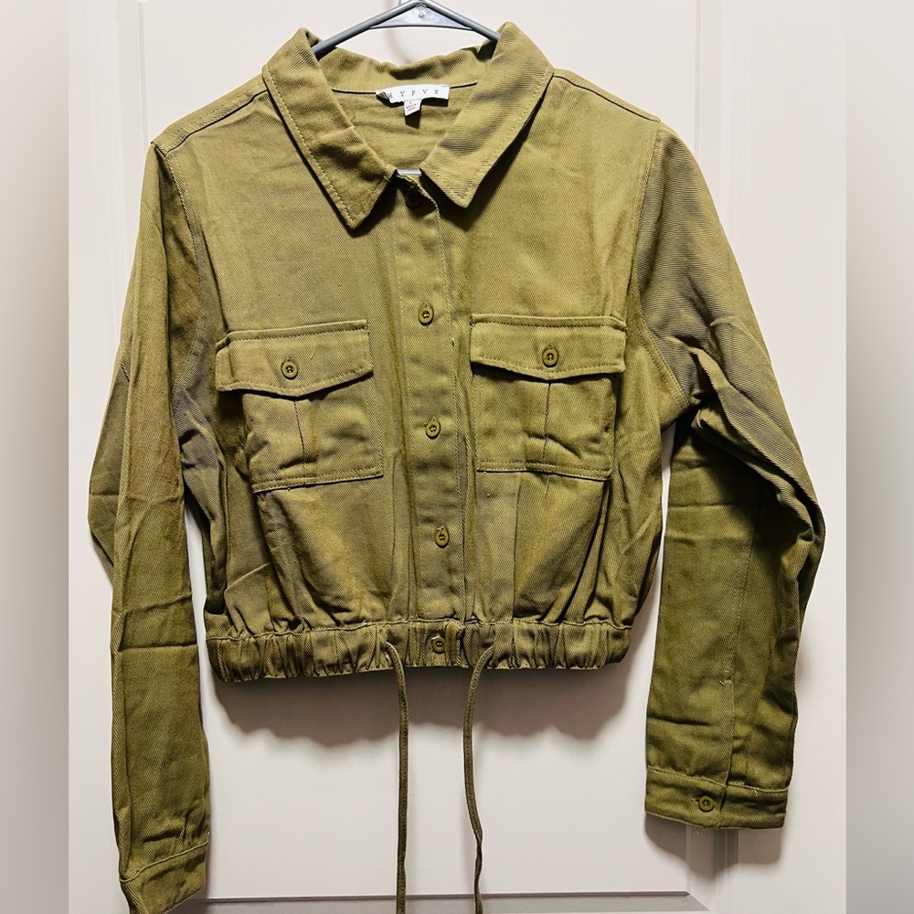Crop jacket large